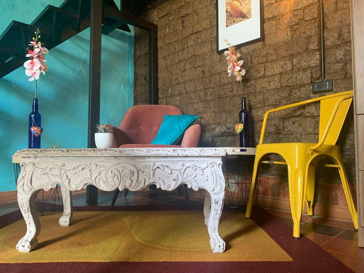 Moonshine Boutique Hostal Калі Екстер'єр фото